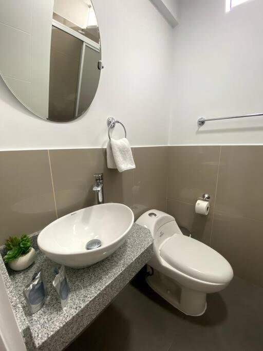 B Lively 3br At Barranco Lima